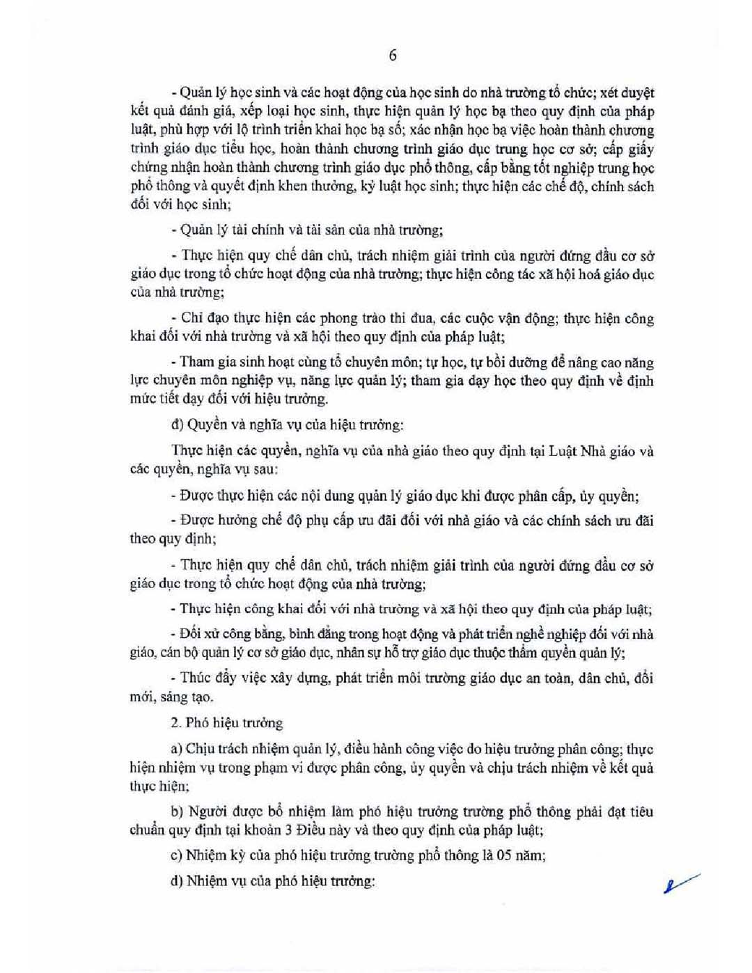 thong tu ban hanh dieu le truong 8