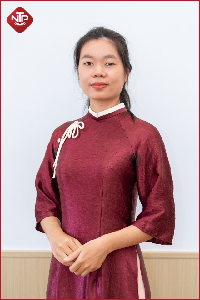 Cô Trần Thị Mỹ Huyền