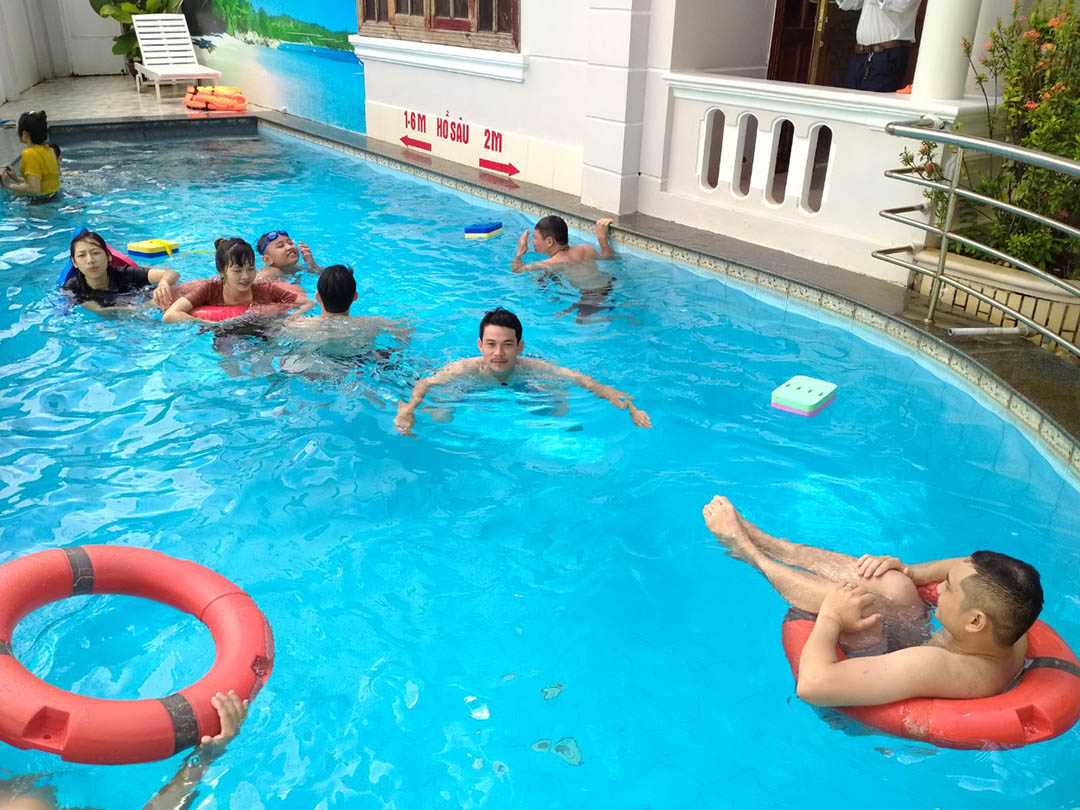 cong doan nha truong to chuc du lich he 2020 7