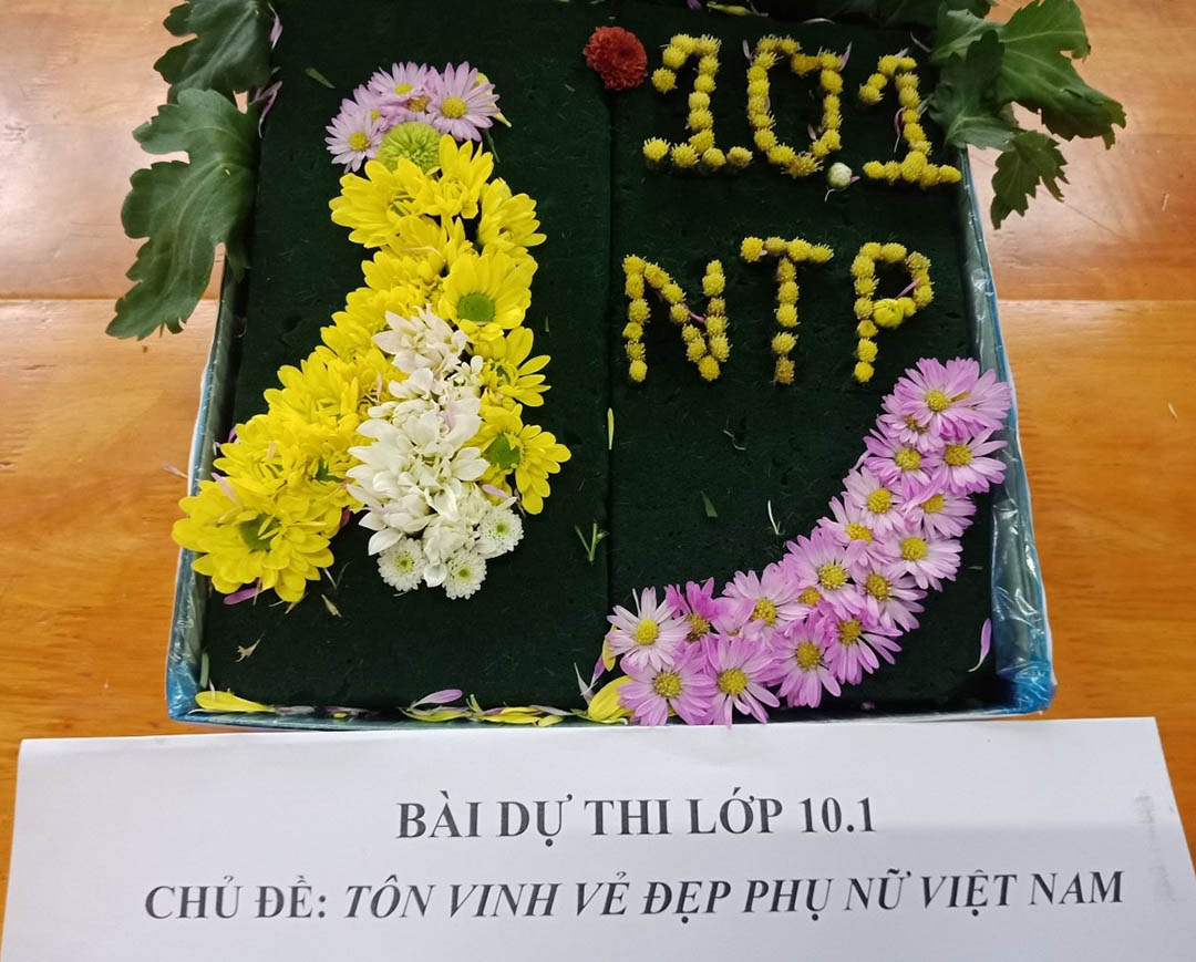 hoat dong chao mung ngay 20 10 8