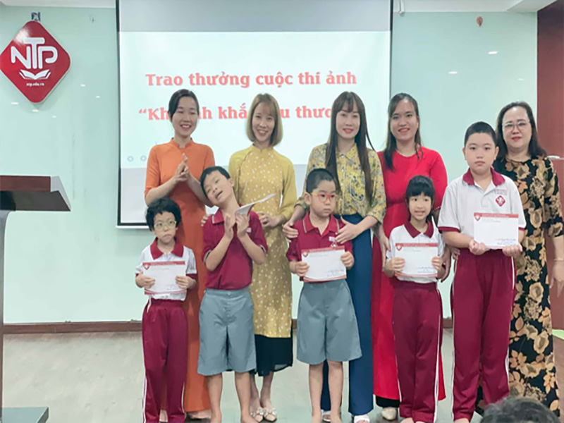 Tri ân một nửa của thế giới nhân ngày 20-10-2022