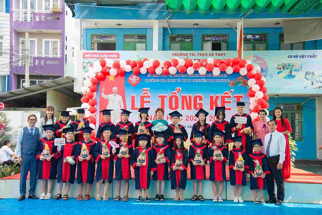 le tong ket nam hoc 2021 2022 3