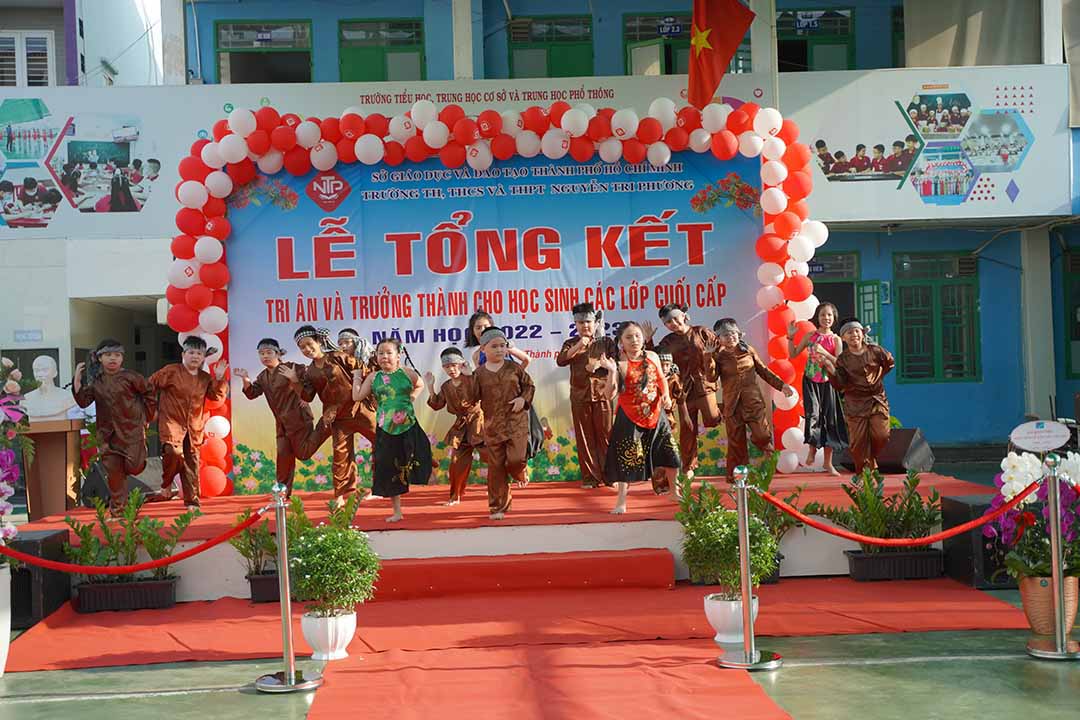 le tong ket nam hoc 2022 2023 3