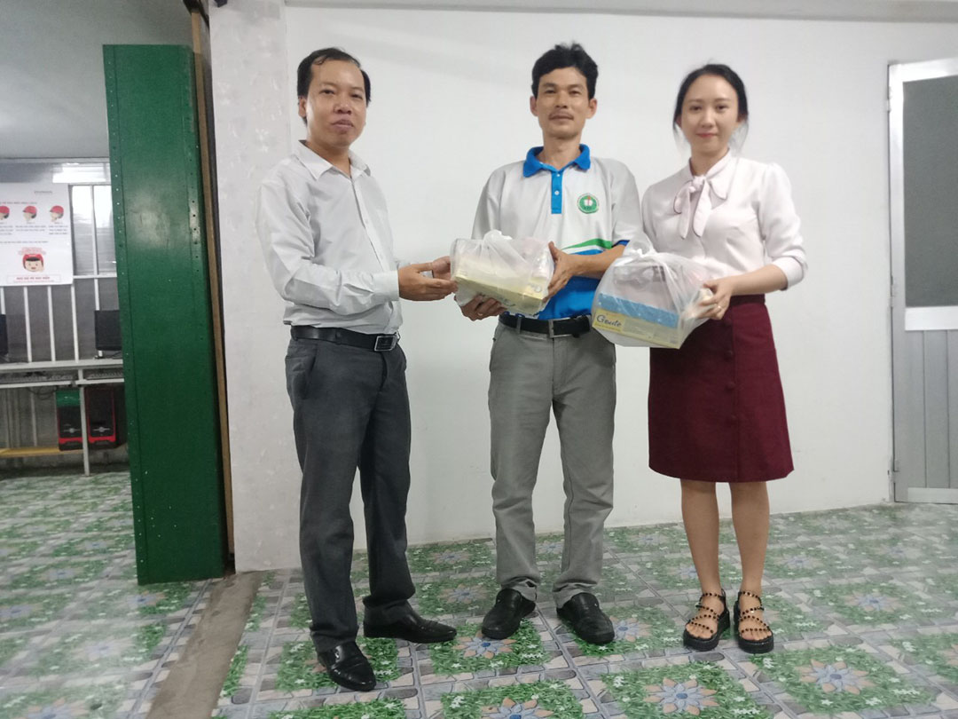 tang qua cong doan vien 1 6 2020 2