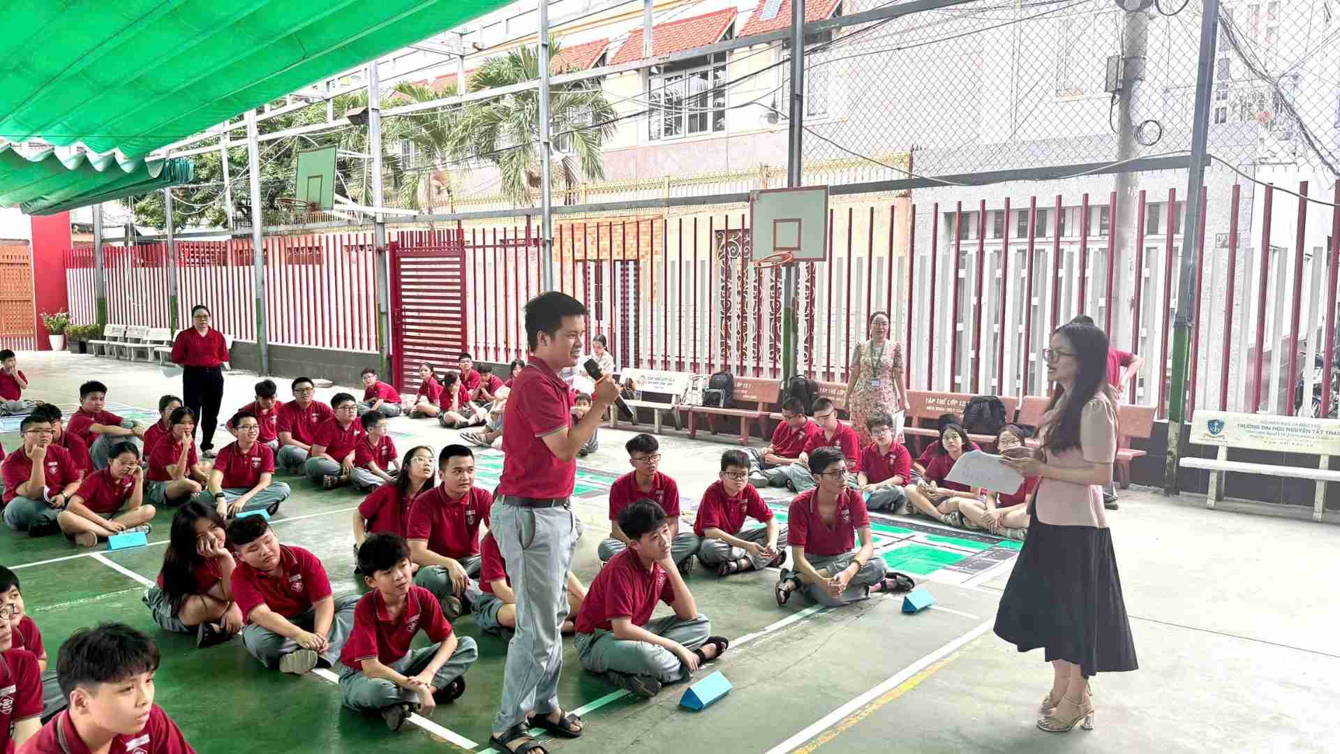 clb stem robotic cung nhau chao xuan 1